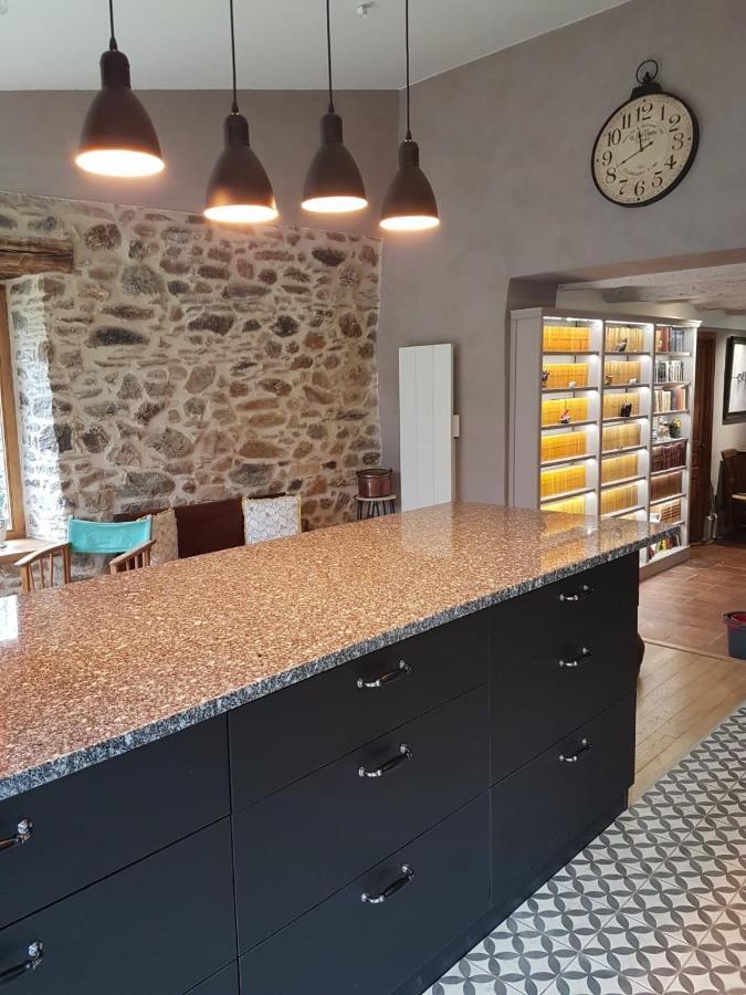 Le Tilleul De Bressolles Brassac  Bagian luar foto